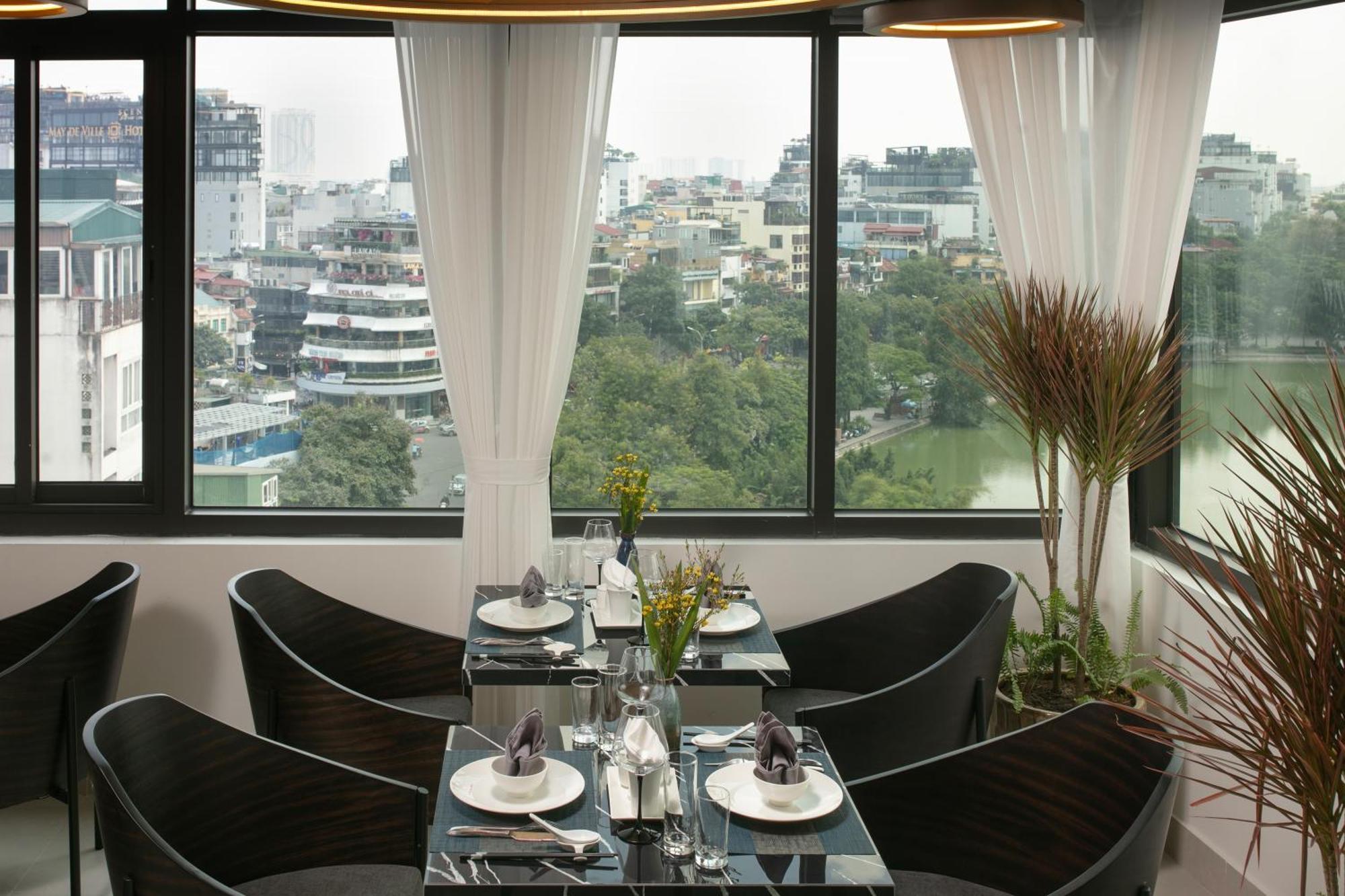 Le Premier Hotel & Rooftop Bar Hanoi Eksteriør billede