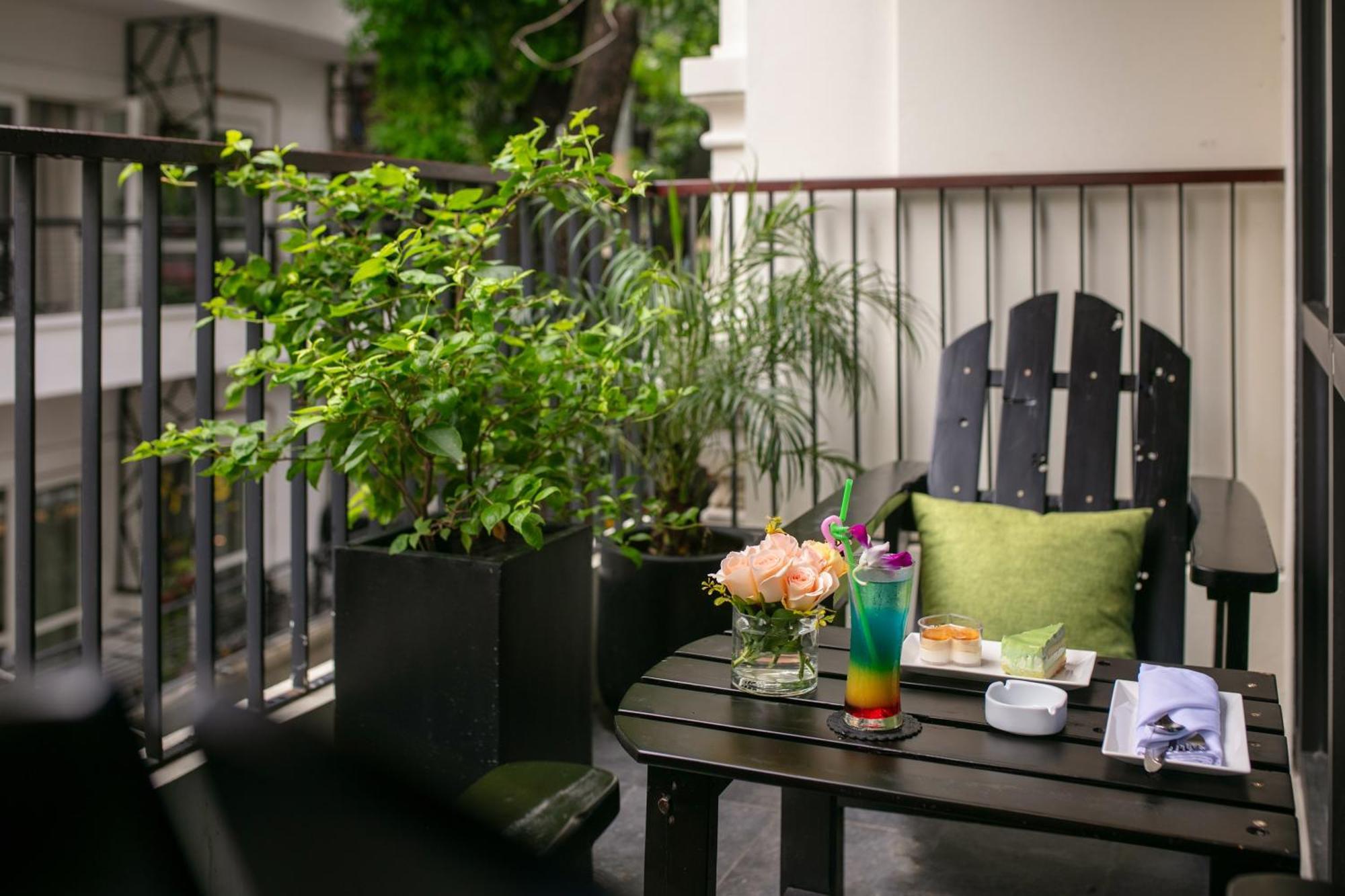 Le Premier Hotel & Rooftop Bar Hanoi Eksteriør billede