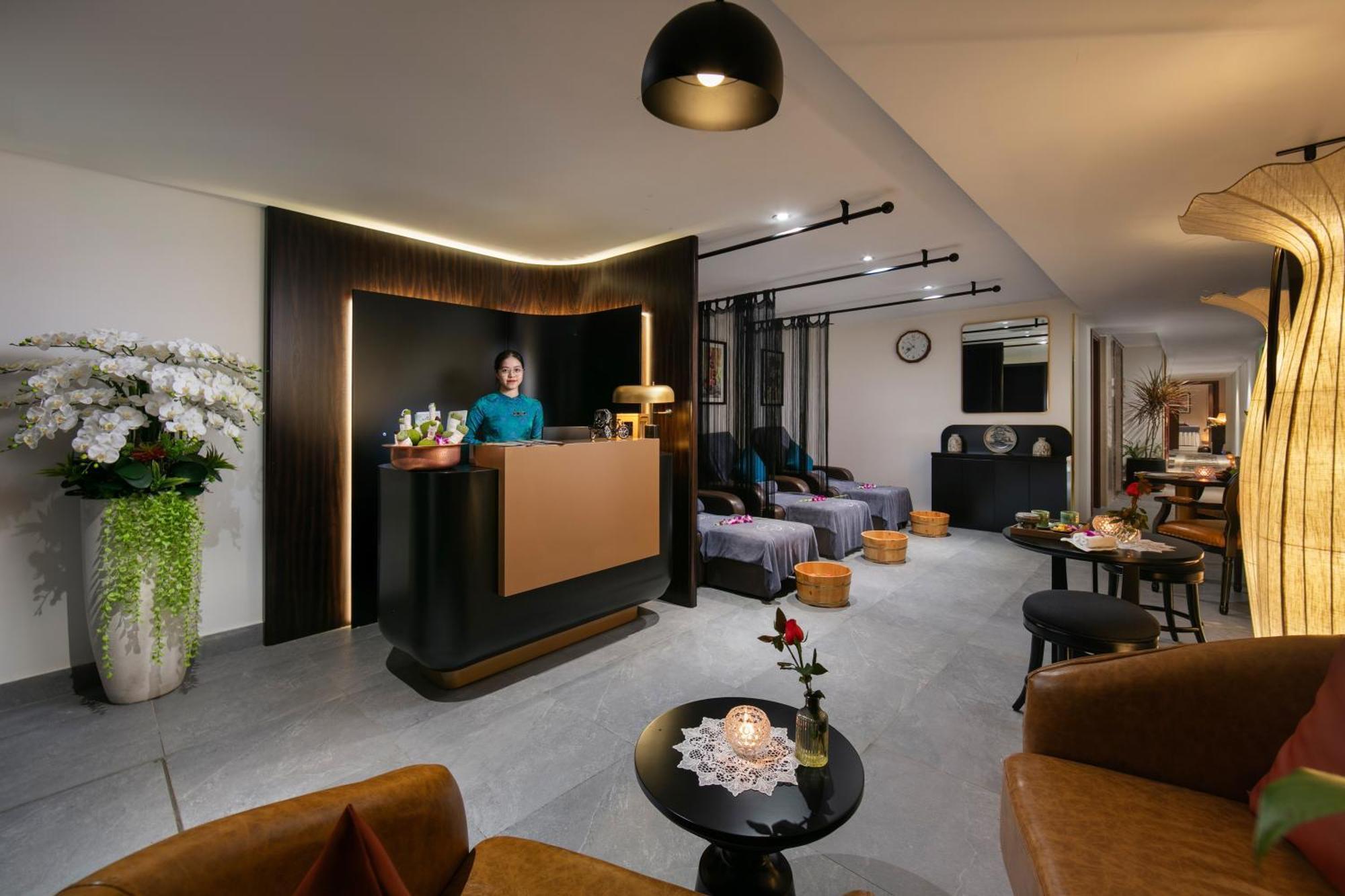 Le Premier Hotel & Rooftop Bar Hanoi Eksteriør billede