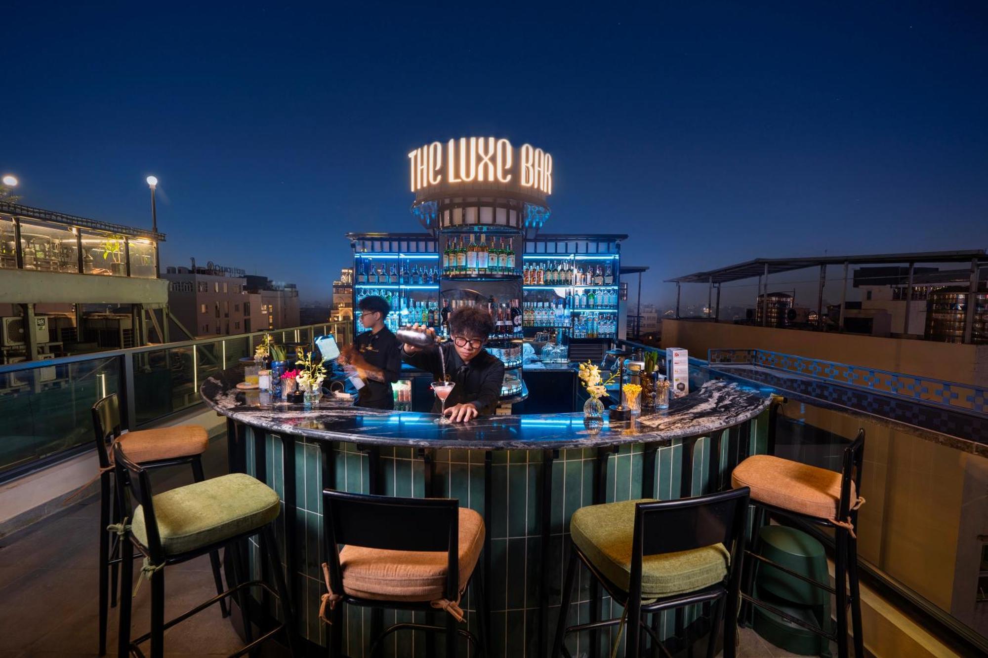 Le Premier Hotel & Rooftop Bar Hanoi Eksteriør billede